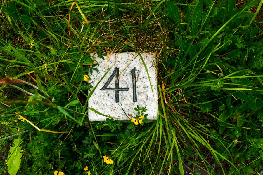 Gravestone marker