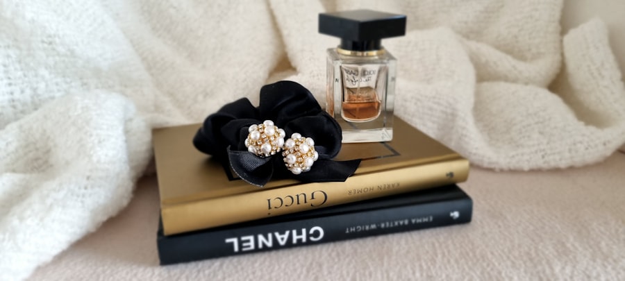 Elegant fashion