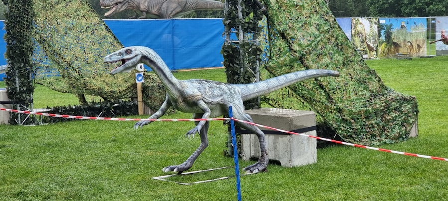 Dinosaur robot