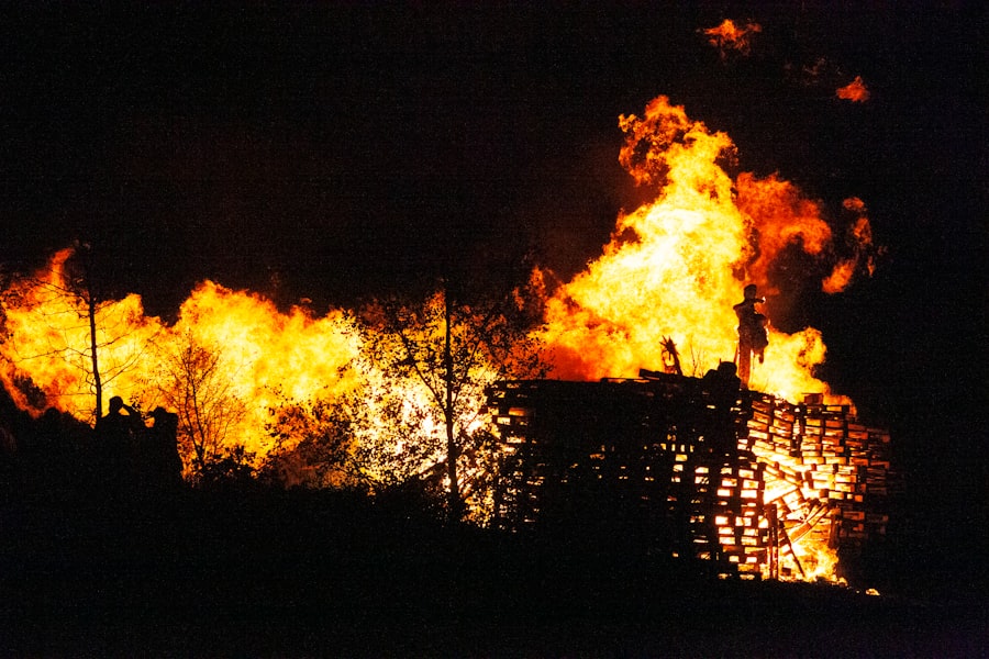 Photo Burning building